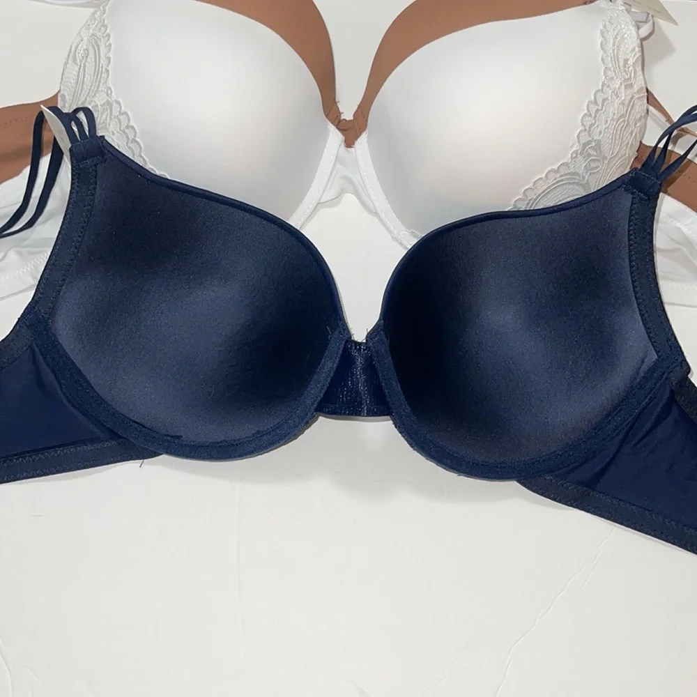 Bundle 3 Pieces  Comfort Fit Push Up Padded T- Shirt 3 Hooks Bra Cup D & DD.